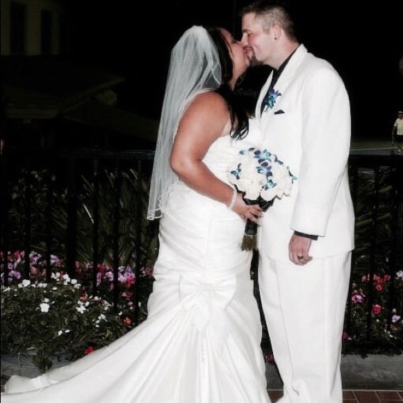 Meet your Posher, Natalie - Picture 3 of 9